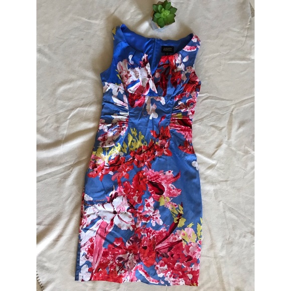 Adrianna Papell Dresses & Skirts - Adrianna papell dress 💐🌺🌸🌼